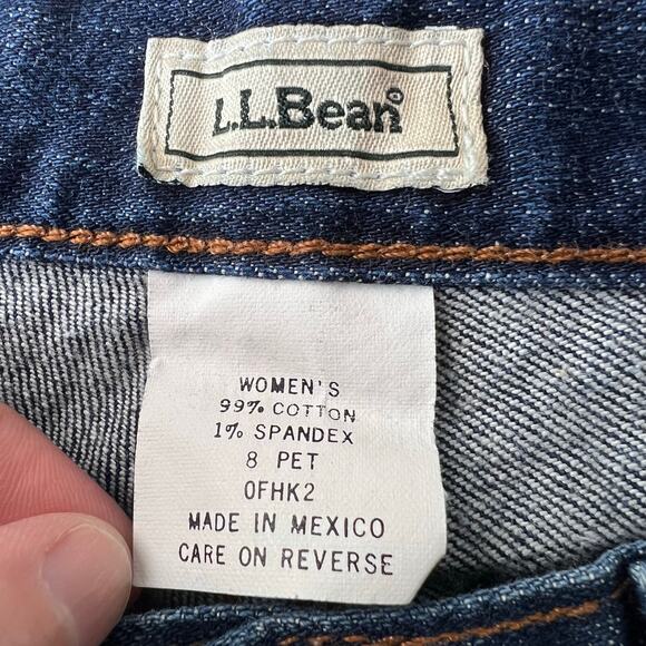 L.L. Bean Vintage Blue Jeans women’s size 8 petite - Picture 7 of 8